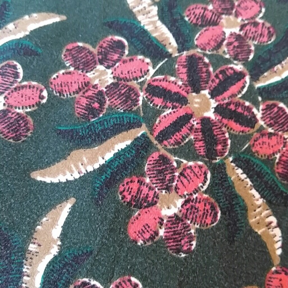 LuLaRoe TC Leggings - Picture 2 of 3